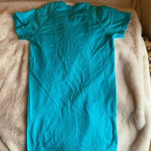 Lululemon Swiftly Tech Short Sleeve Shirt 2.0 ELECTRIC BLUE RARE